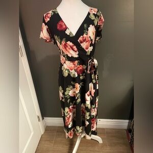 Floral BCX Dress Size M